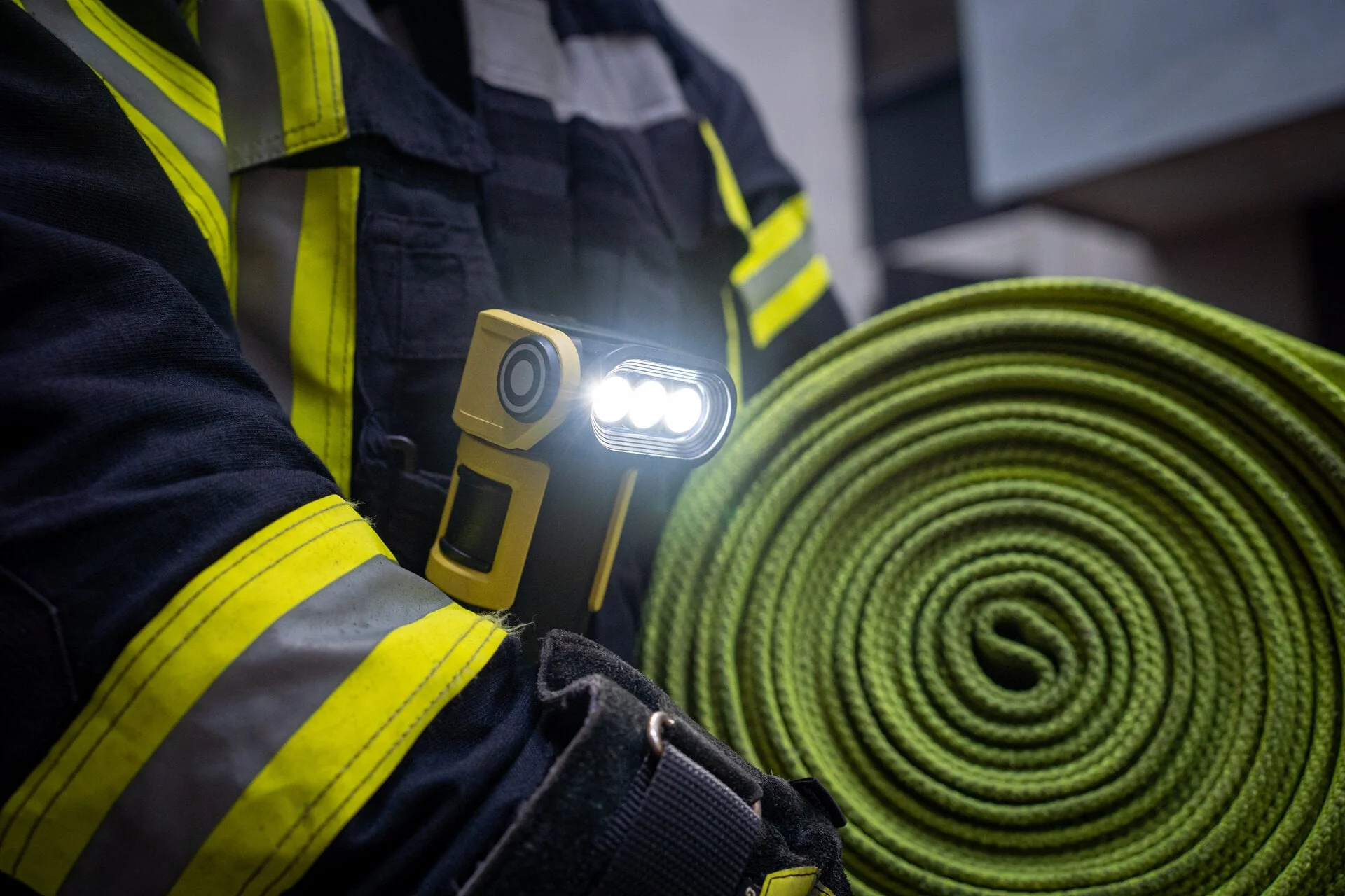 Lumière à angle droit EXC7R