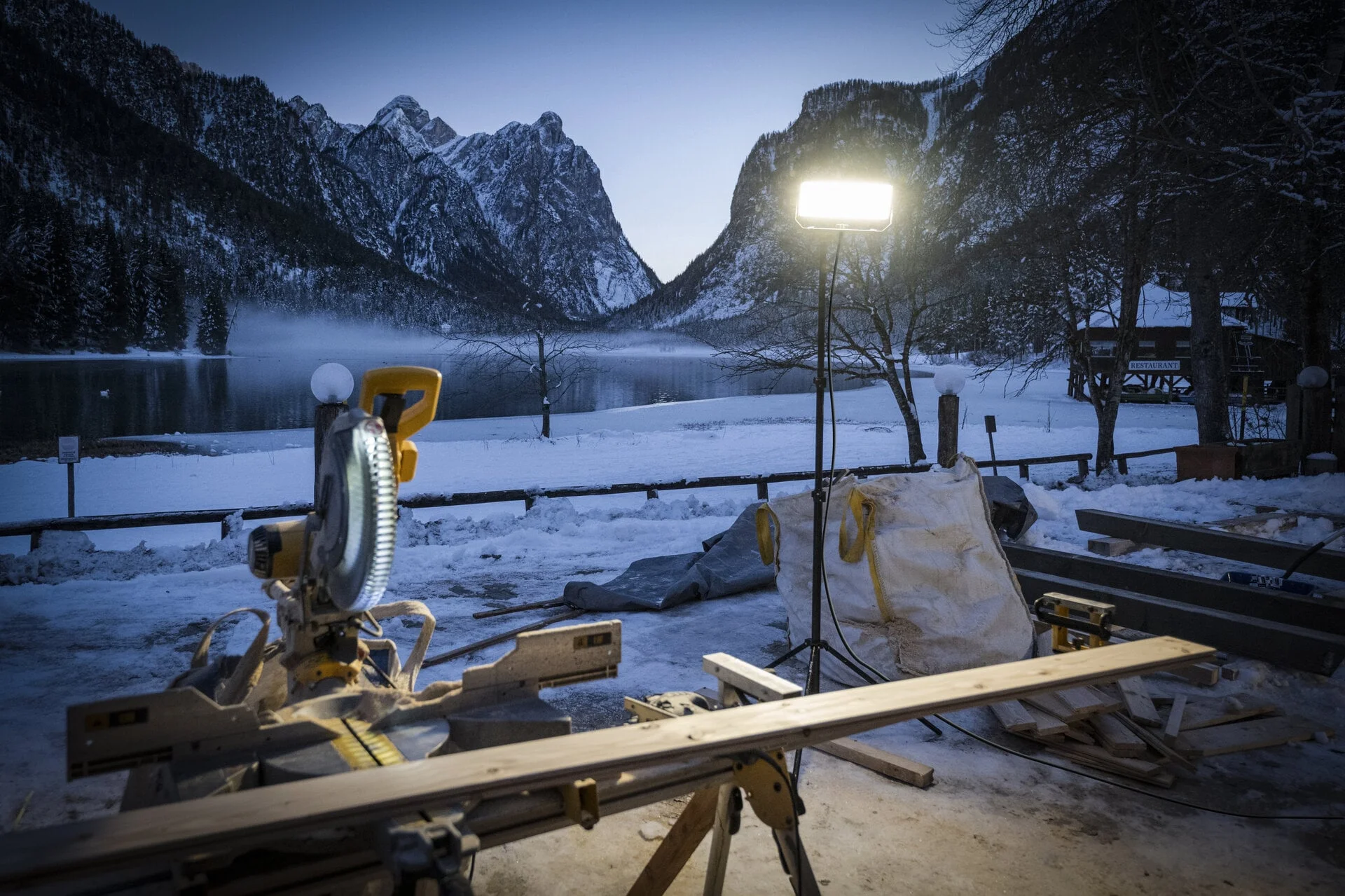 Projecteur AF12C Work